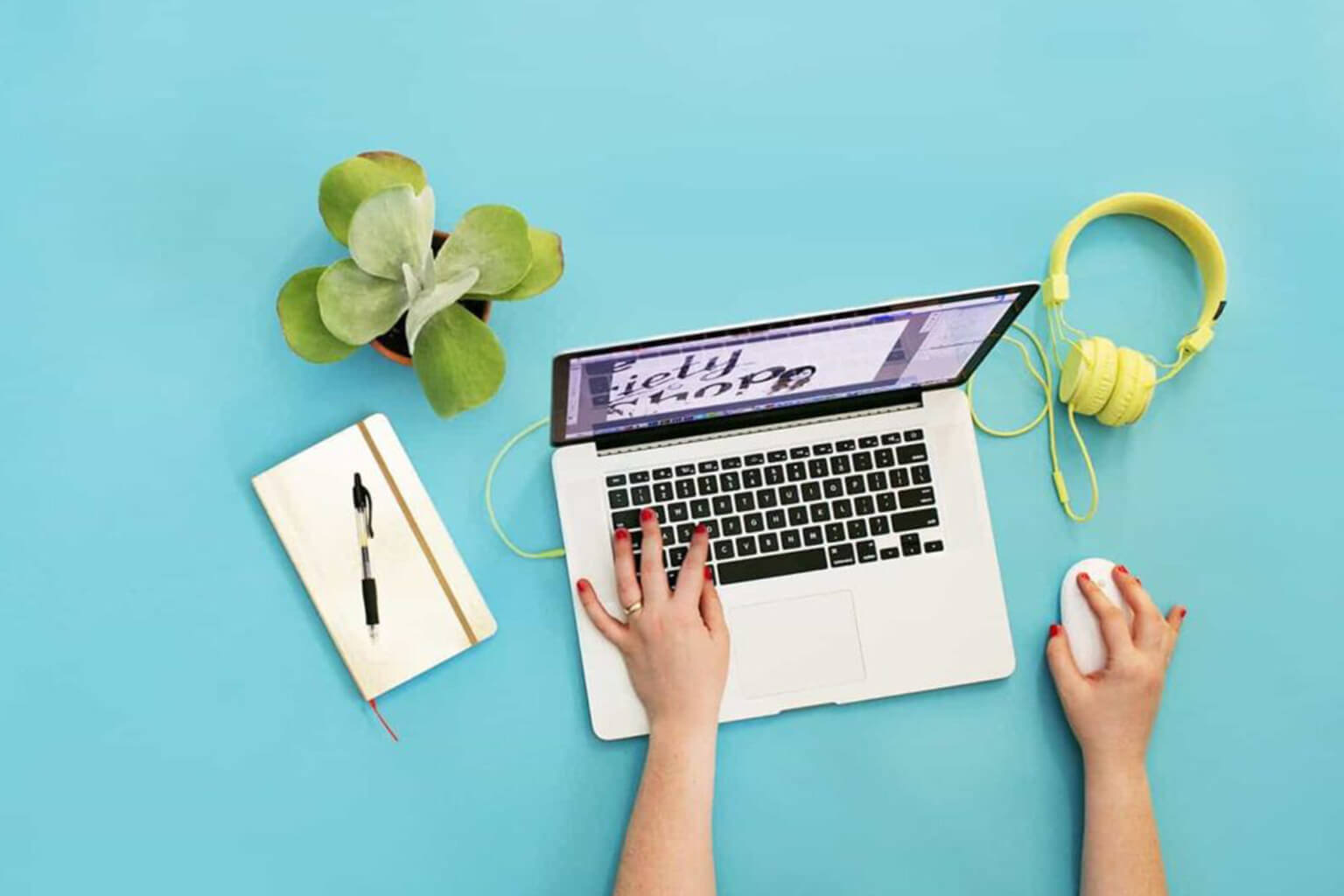 Goodies-créez-kit-parfait-pour-salariés-télétravail